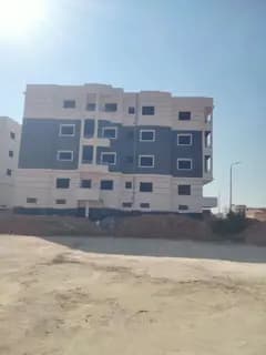 شقة 3 غرف للبيع في المنطقة 29 — مدينة السادات (صورة 2)